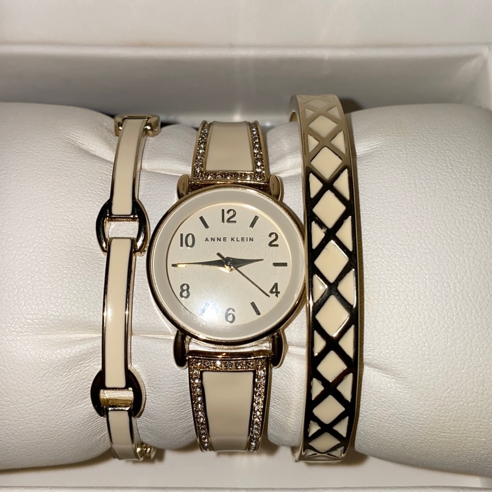 Anne Klein watch set